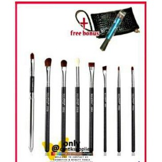 KUAS SET MG ISI 8