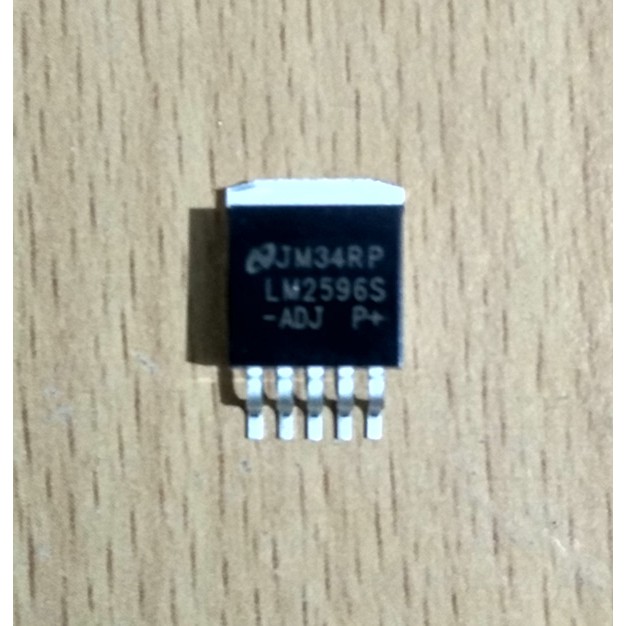 LM2596S -ADJ SMD Voltage Regulator