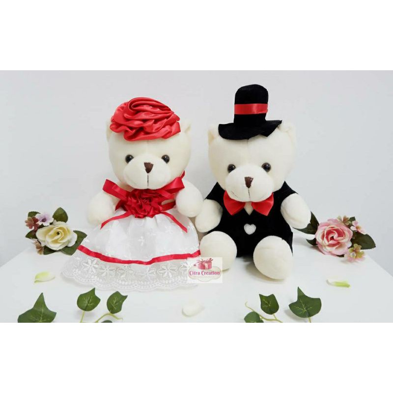 Boneka Pengantin