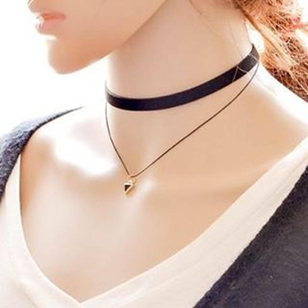Choker Triangle Necklace