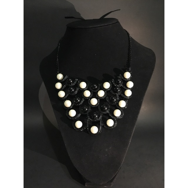 Kalung Aksesoris