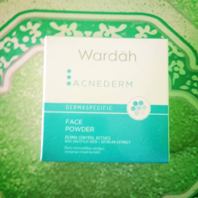 Wardah acnederm