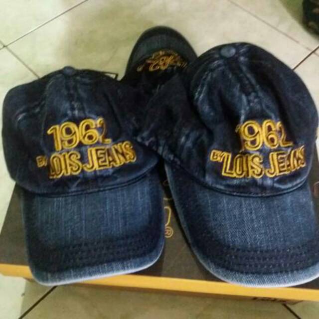 Topi Lois