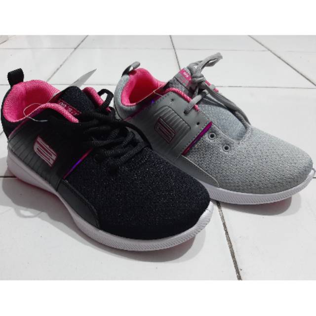 Sepatu Ando ELVY
