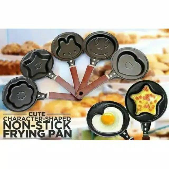 Teflon motif karakter-egg frying pan
