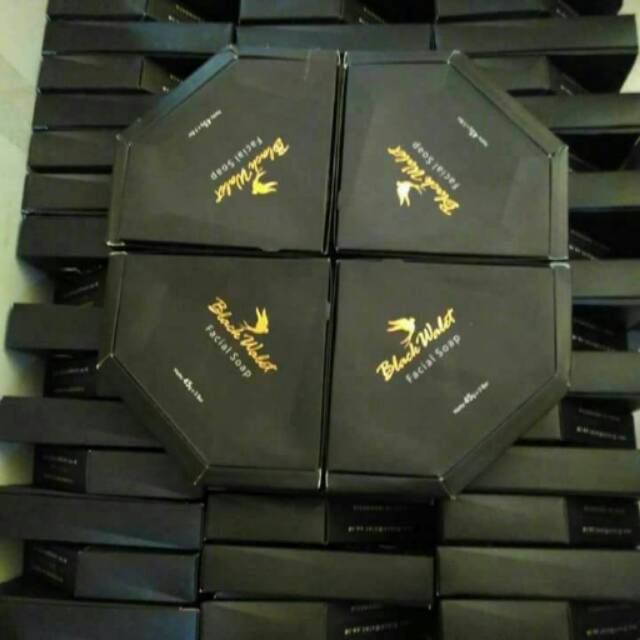 Blackwalet Facial Soap