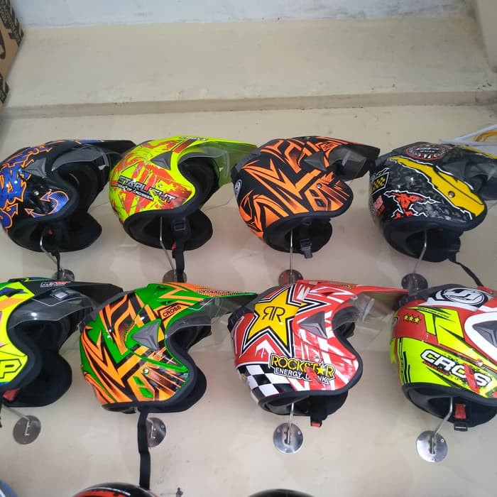 Helm semi cross dauble visor corak