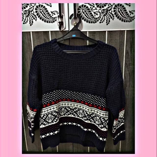 Sweater Rajut