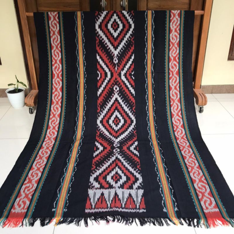 Tenun Blanket Etnik