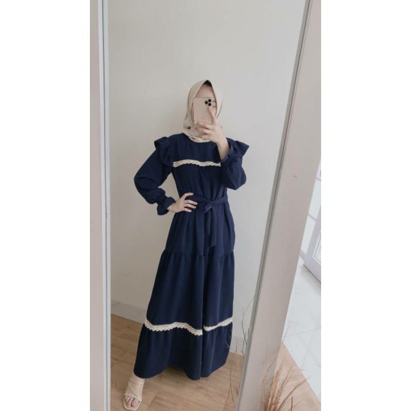Wolviska Lace Maxi