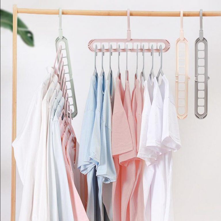 MAGIC CLOTHES HANGER