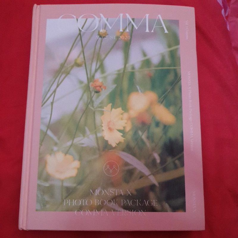 Photobook Comma Monsta X