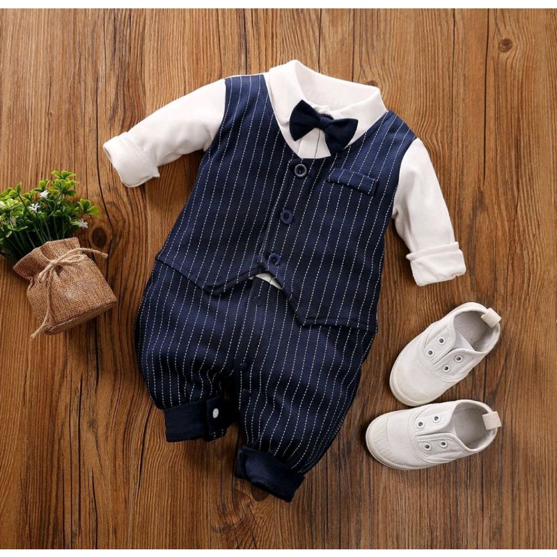 Tuxedo Classics Import