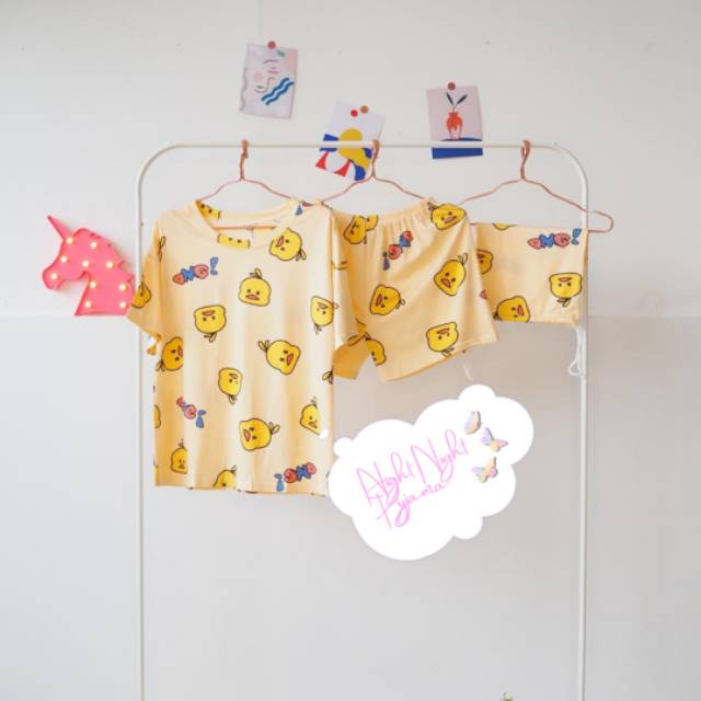 Duck Pouch Set