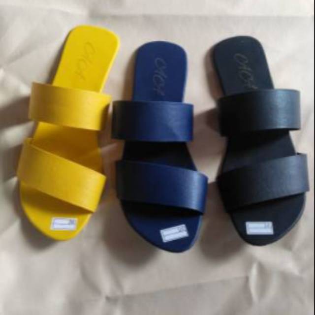Sendal flat calclo