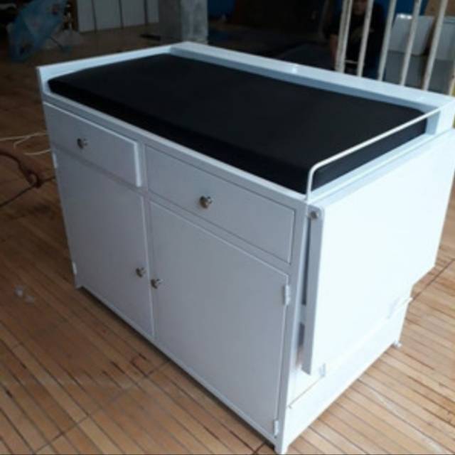 Meja Resusitasi/Baby Table
