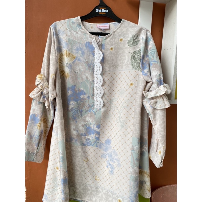 Ria Miranda Blouse (SOLD)