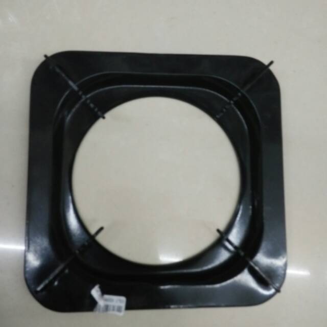 Cbb 827