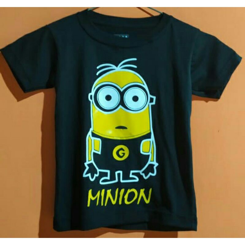 MINION HITAM