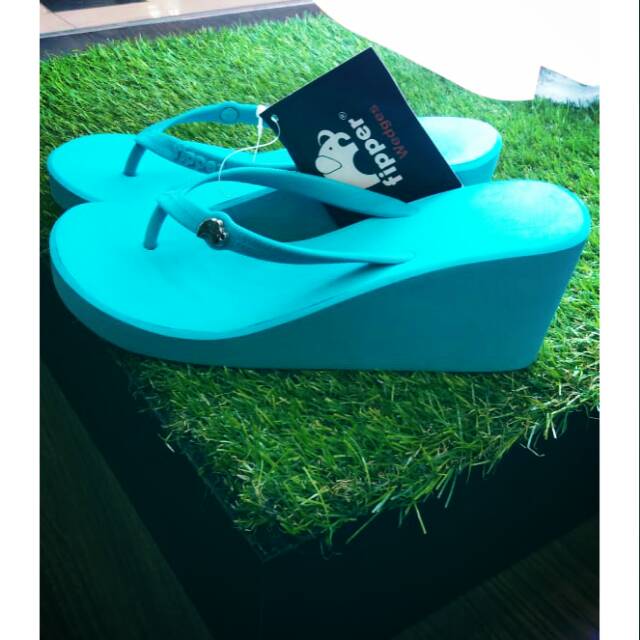 Fipper wedges