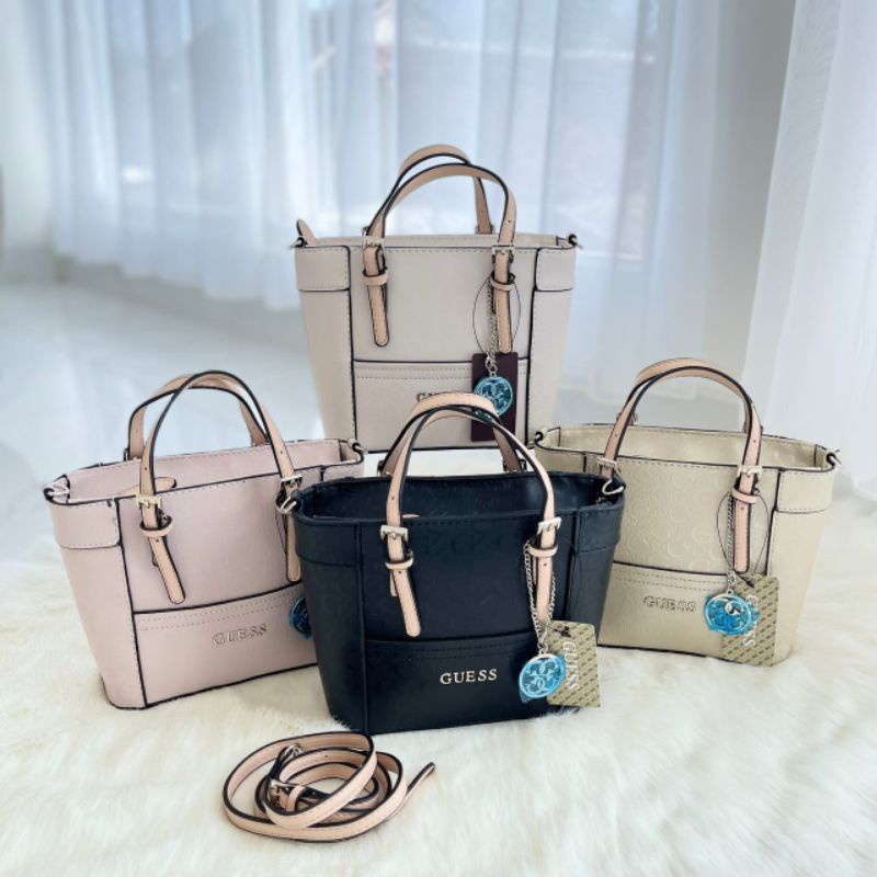 TAS GUESS BINJAI SHOP11