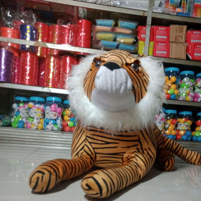 Boneka Macan