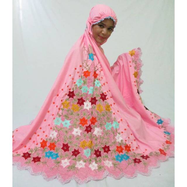Mukena Bukittinggi warna warni