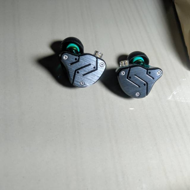 KZ ZSN