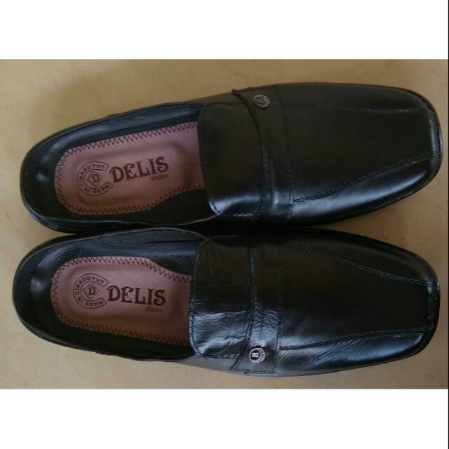 Sendal sepatu Kulit