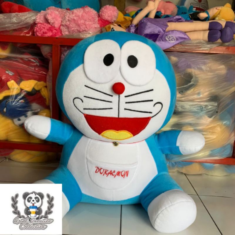boneka doraemon