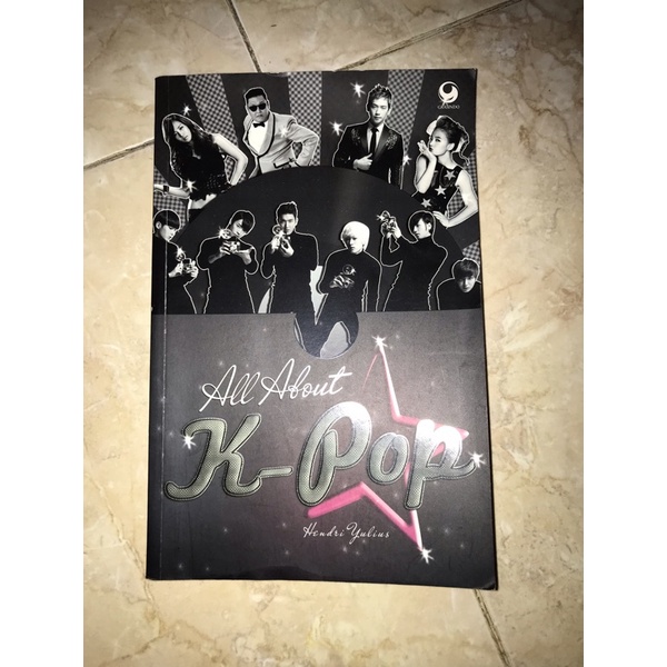 Preloved Buku All About Kpop