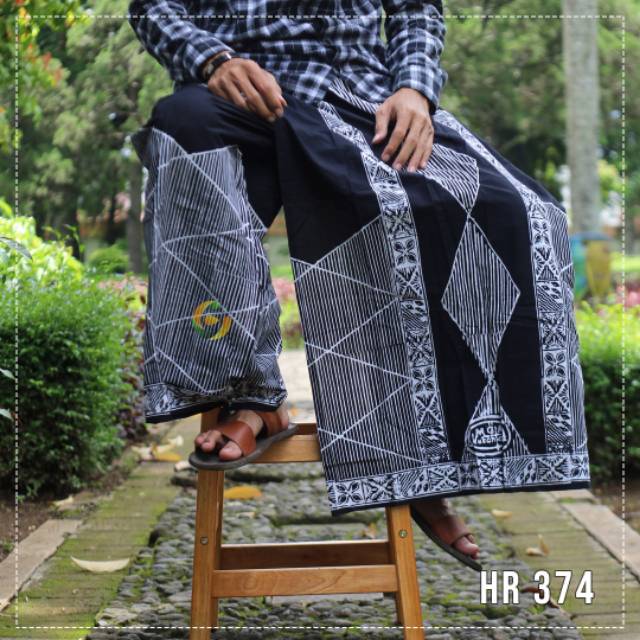Sarung celana terbaru