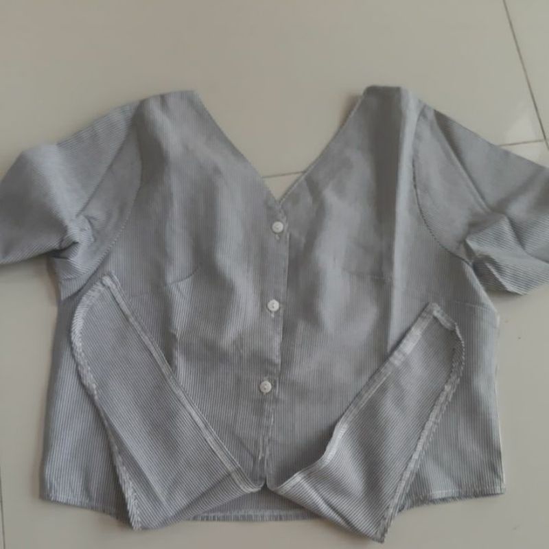 strip blouse