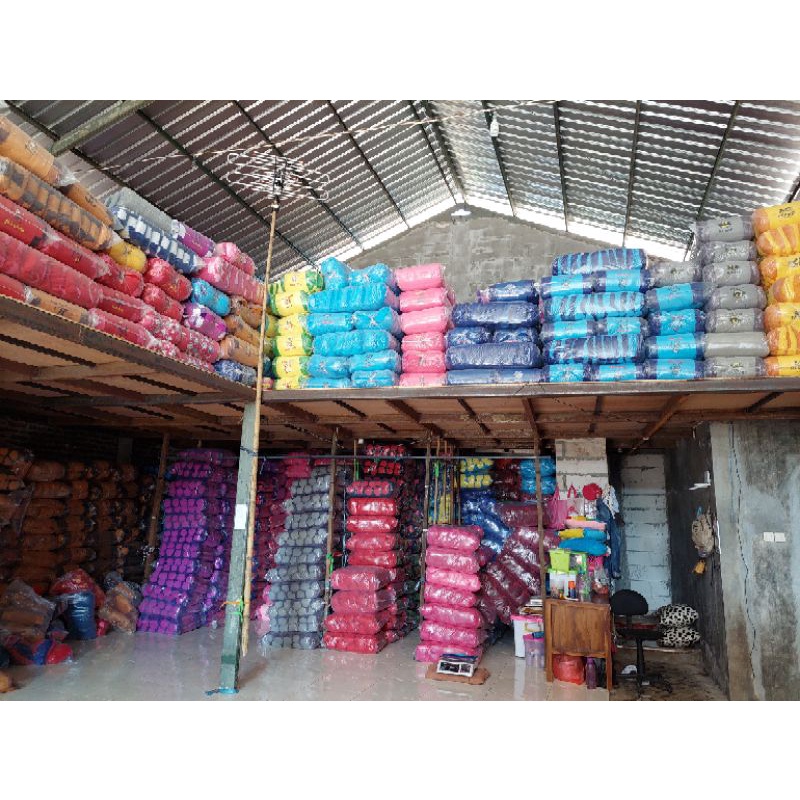 bantal dan guling karakter