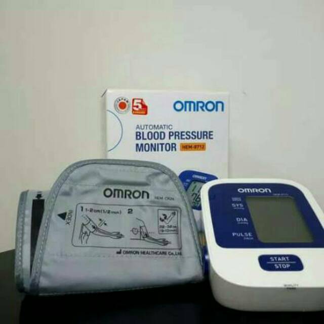 Tensimeter digital omron 8712