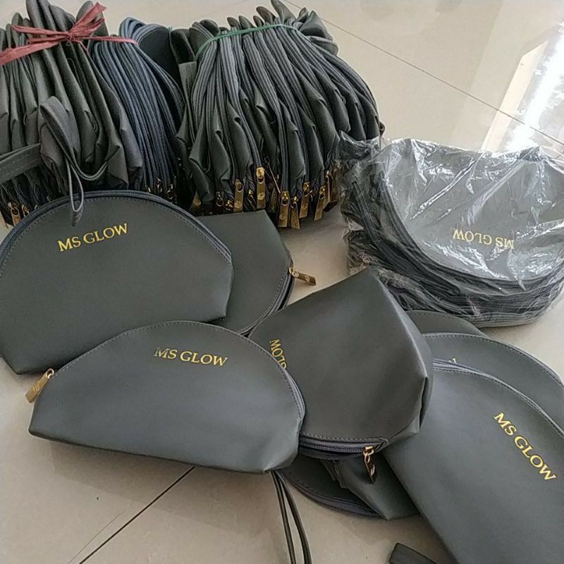 Pouch Ms Glow