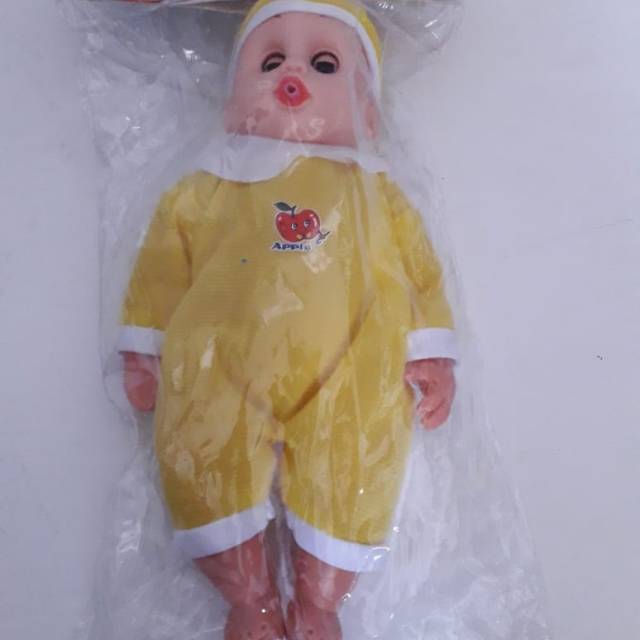 Mainan boneka bisa menangis