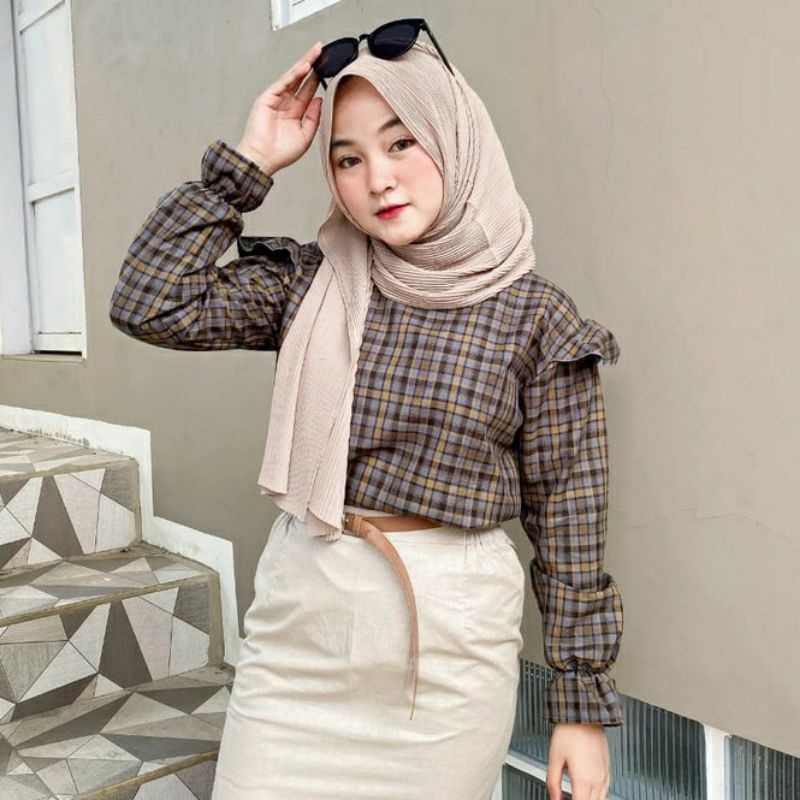 YUFFI BLOUSE