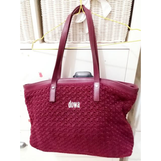 Avilla bag by Dowa