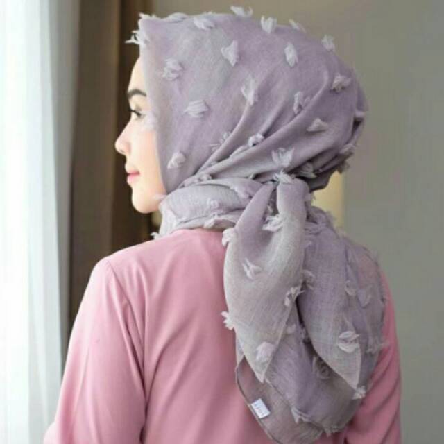 Jilbab segi empat rubiah