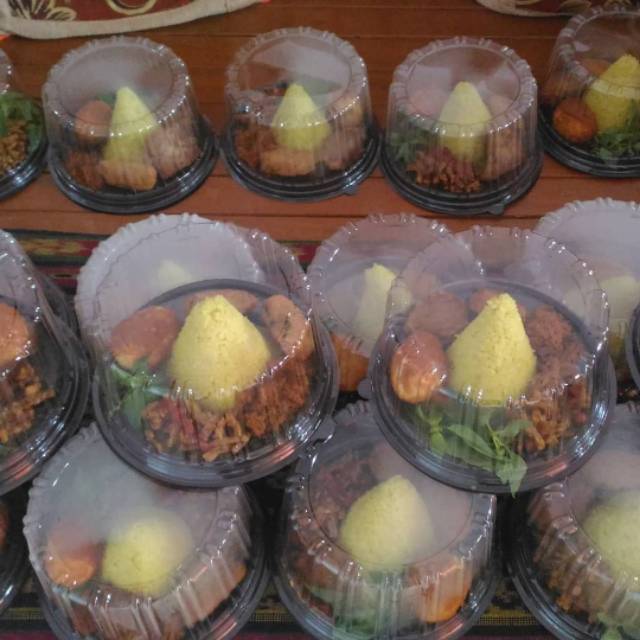 Tumpeng mini