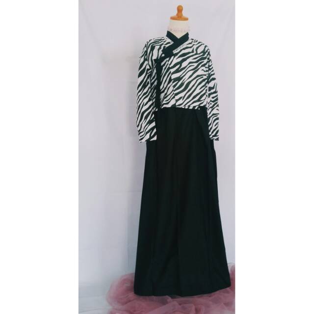 HANBOK MONOCRHOME