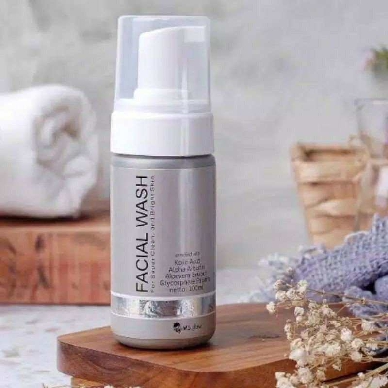 Facial Foam by MS Glow