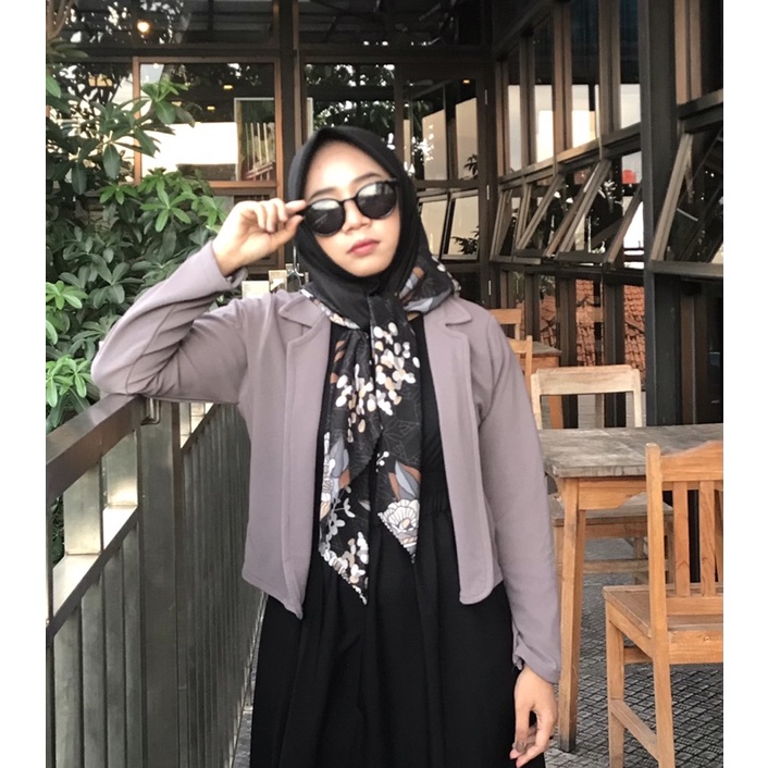 blezer crop