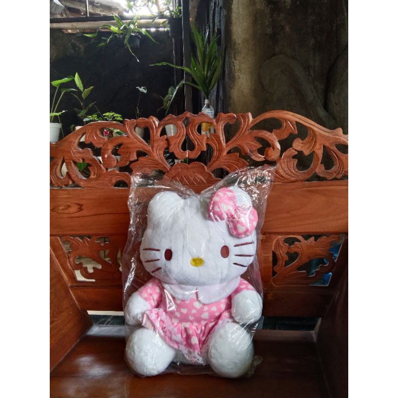 Boneka Hello Kitty