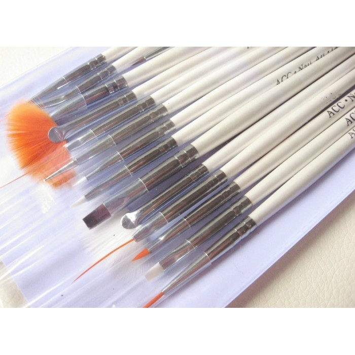 Nail Art Brush (15 pcs/set)