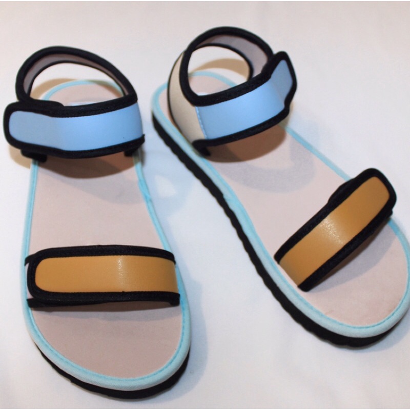 Eva Sandal