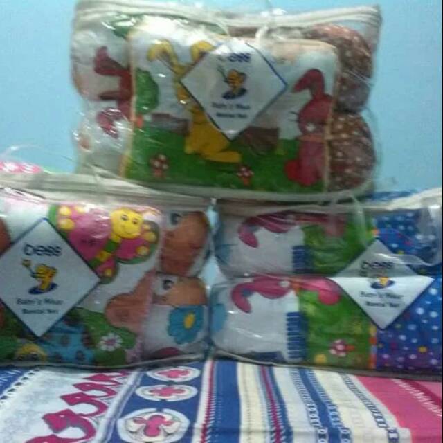 Bantal guling bayi bess