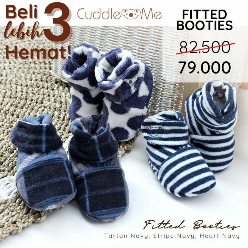 Bundling 3 Fitted bootoies Cuddle Me