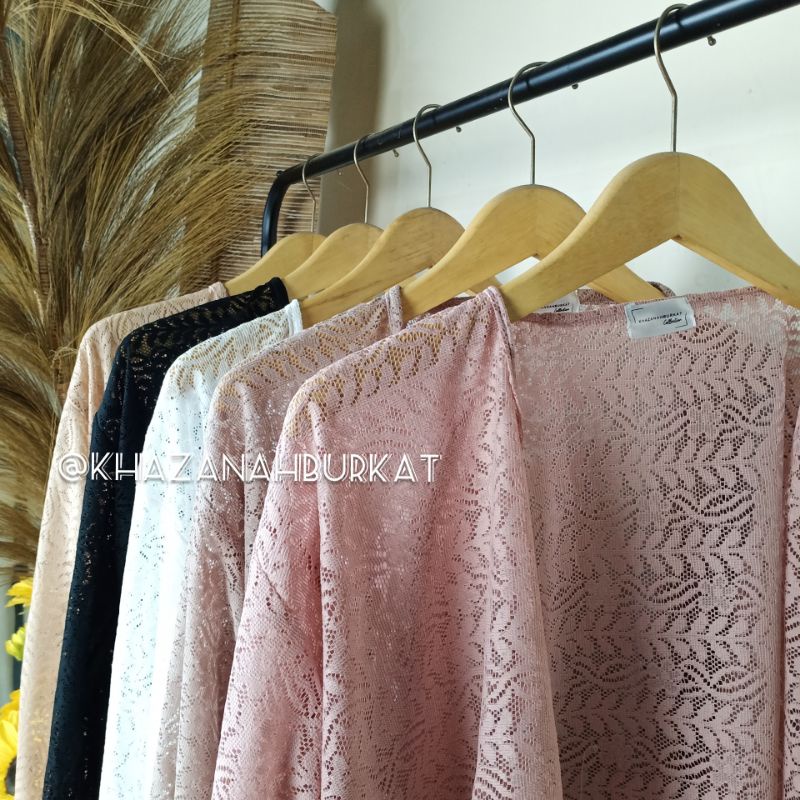 Tiella Outer Burkat Salur